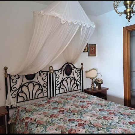קפיטלו Villa Angela מראה חיצוני תמונה